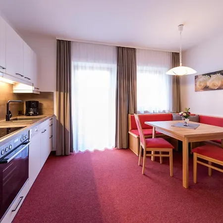 Rosengartl Apartment *